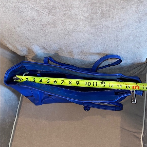 Coach Purse - Picture 14 of 16